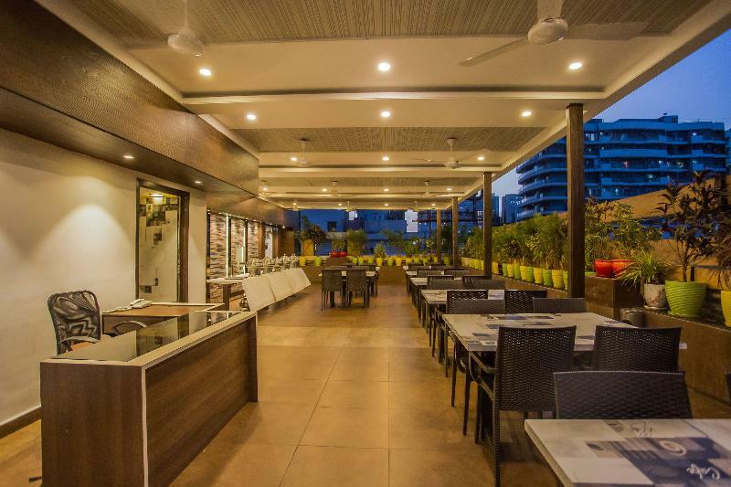 Oyo 10007 Hotel Grace Residency Mumbai Bagian luar foto