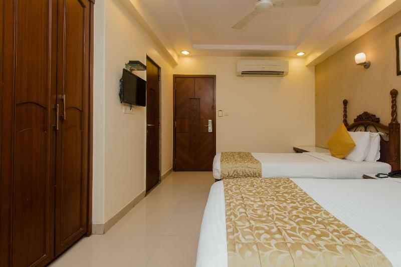 Oyo 10007 Hotel Grace Residency Mumbai Bagian luar foto