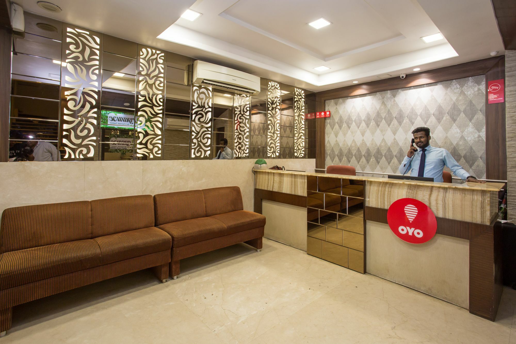 Oyo 10007 Hotel Grace Residency Mumbai Bagian luar foto
