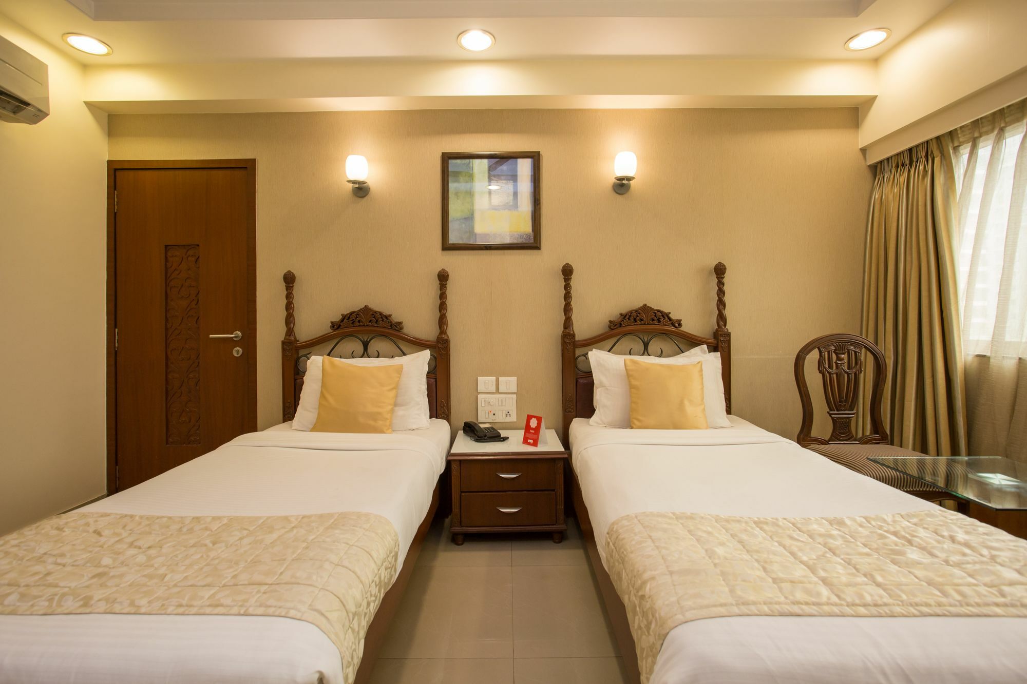Oyo 10007 Hotel Grace Residency Mumbai Bagian luar foto