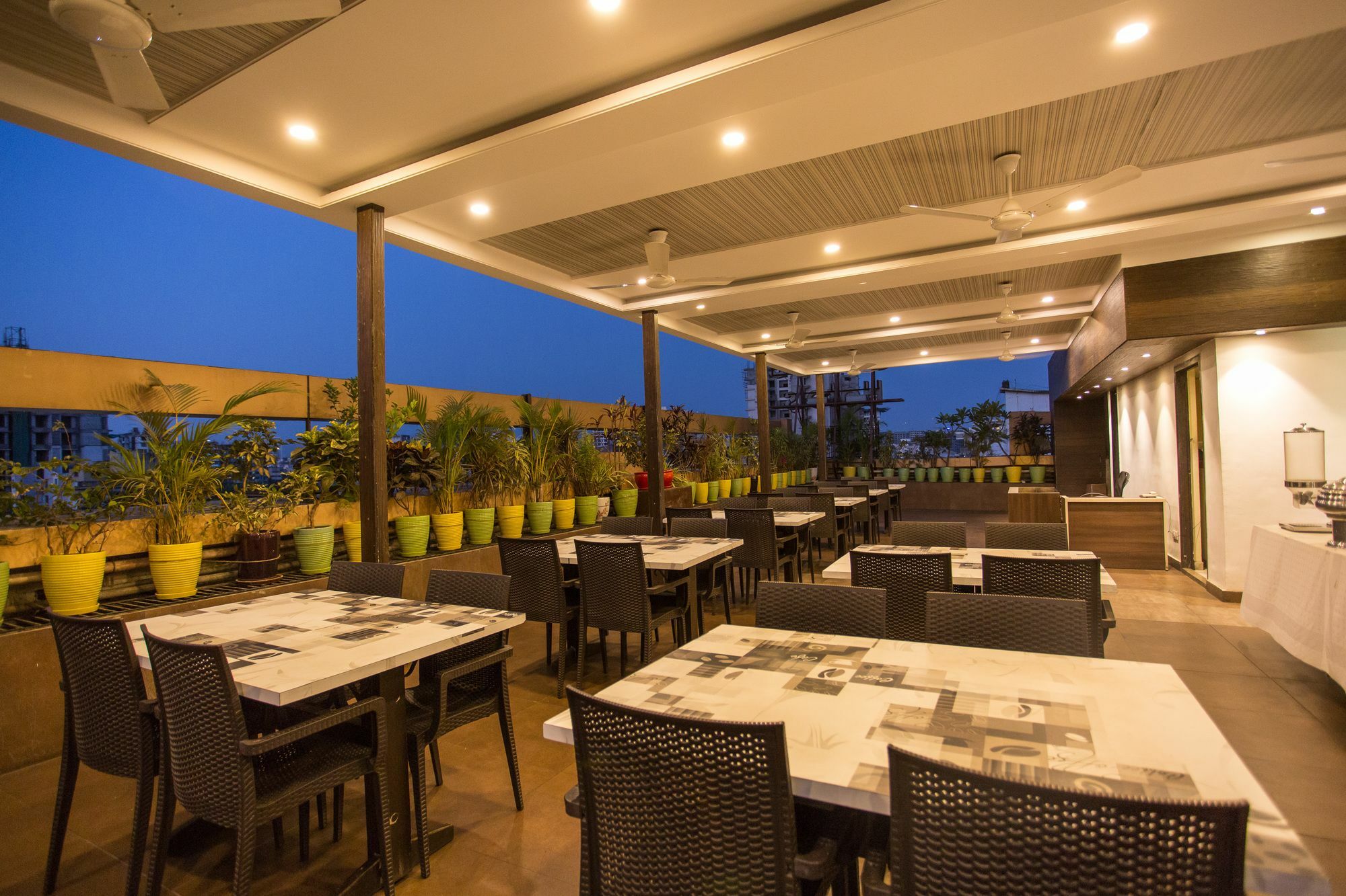 Oyo 10007 Hotel Grace Residency Mumbai Bagian luar foto